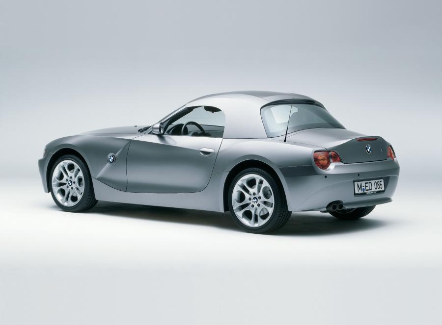  BMW Z4 3.0i Roadster (E85) 2002 года  (фото 6 из 28)